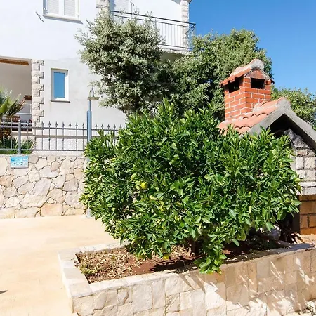 Apartment Jakov